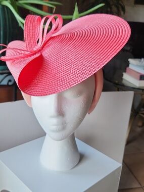 Chic Pink Womens Straw Fascinator Hat with Bow